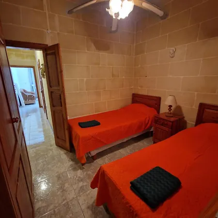 Attard Seafront Apartment 7 In Marsalforn Zebbug  Exterior photo